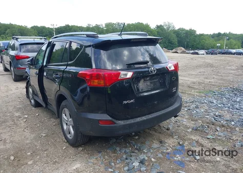 2013 Toyota Rav4 Xle z USA, uszkodzony, nr VIN 2T3RFREV9DW057202